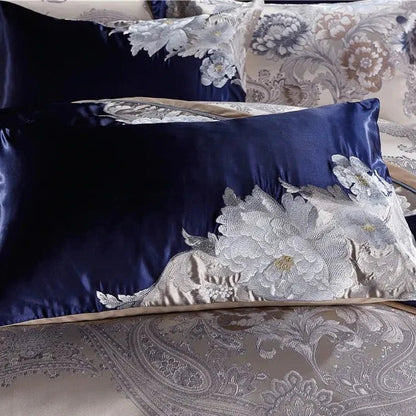 Obelya Taylor Duvet Cover Set with Shams – 1000TC