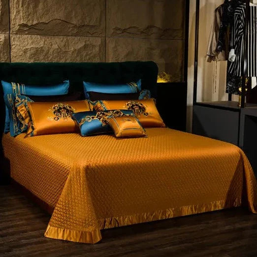 Obelya Crown Imperial Duvet Cover Set with Shams – Egyptian Cotton 800TC